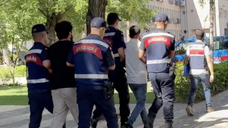 DAEŞ'e şafak operasyonu