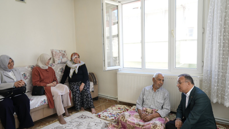 Vali Çeber’den anlamlı ziyaret