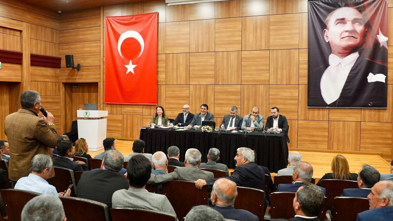 Şehitkamil’de muhtarlarla güçlü birliktelik