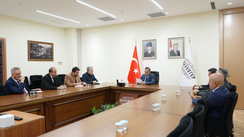 Elektrik dağıtım yatırımları masaya yatırıldı