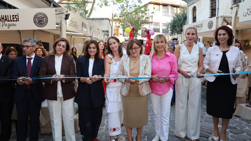 Sanat Sokağı açıldı