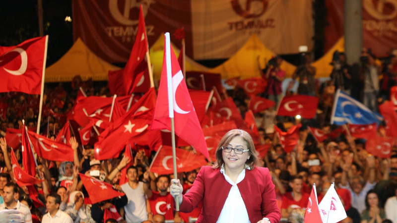 ŞAHİN: “CUMHURİYET, ORTAK GELECEĞİMİZİN VE MİLLİ İRADENİN EN GÜÇLÜ TEMİNATIDIR”