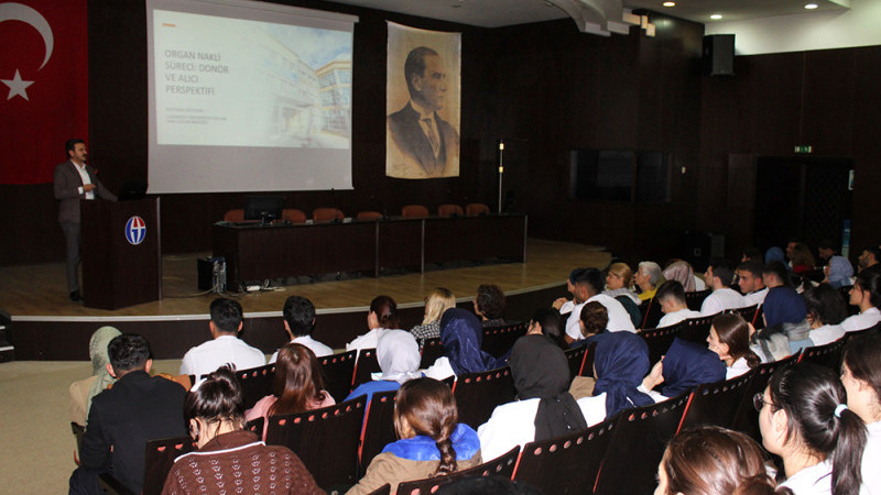 GAÜN HASTANESİ’NDE ORGAN NAKLİ SEMİNERİ DÜZENLENDİ