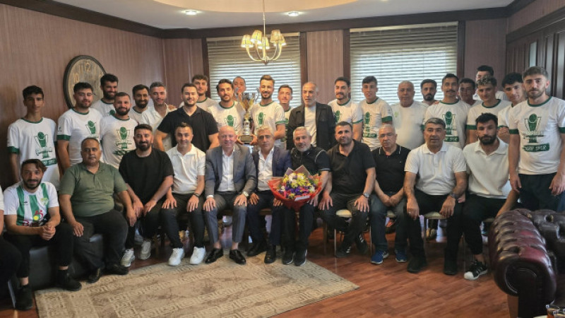 Bilal Çeker'e şampiyonluk ziyareti