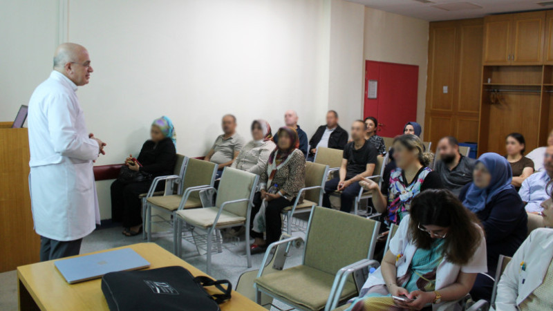 GAÜN HASTANESİ’NDE TİROİD SAĞLIĞINA DİKKAT ÇEKİLDİ