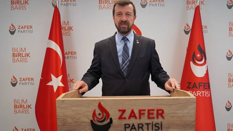 Pamuk’tan 3 Mayıs Türk Günü mesajı