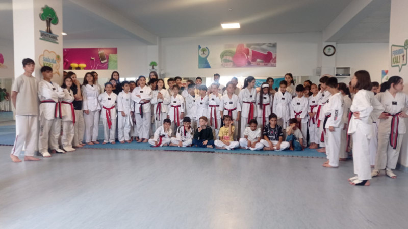 ŞEHİTKAMİL'DE TAEKWONDO EĞİTİMLERİ BAŞLADI