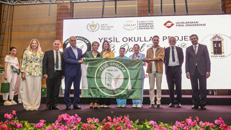 GAZİANTEP’TE İKİ OKULA “YEŞİL BAYRAK” ÖDÜLÜ