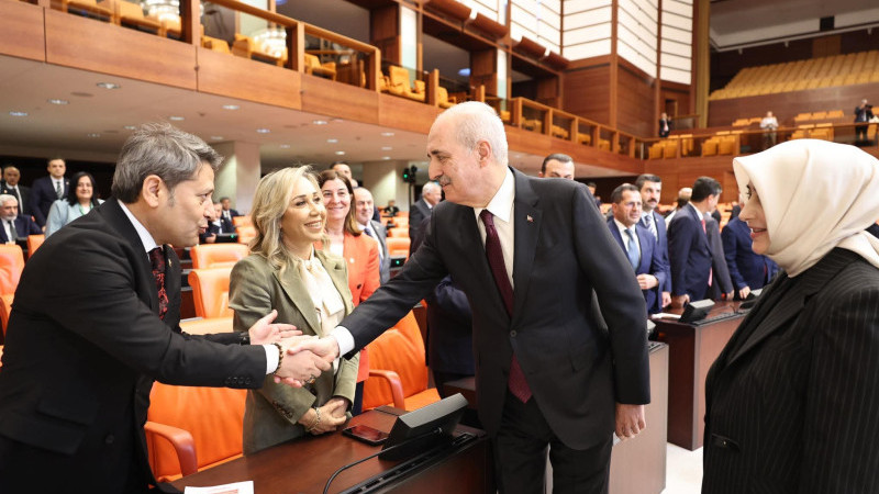 Ali Şahin'den TBMM Başkanı Numan Kurtulmuş’a tebrik mesajı