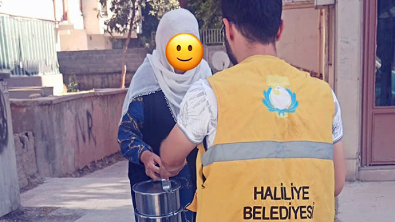 Haliliye Belediyesi’nden her gün 4 bin 445 vatandaşa sıcak yemek