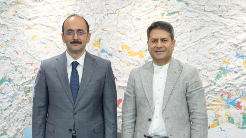 Ali Şahin’den önemli görüşme