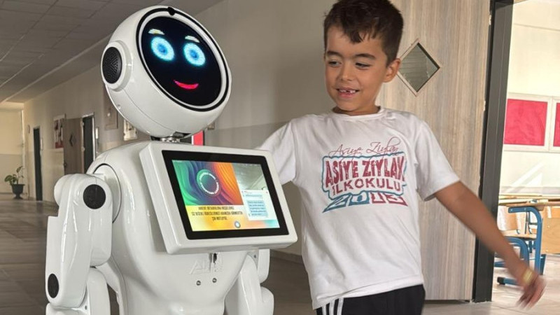 Gaziantepli minikler robotla öğrenecek 