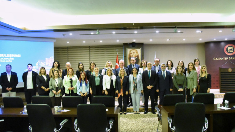 GSO’DA İŞ DÜNYASININ SÜRDÜRÜLEBİLİRLİK GÜNDEMİ KONUŞULDU