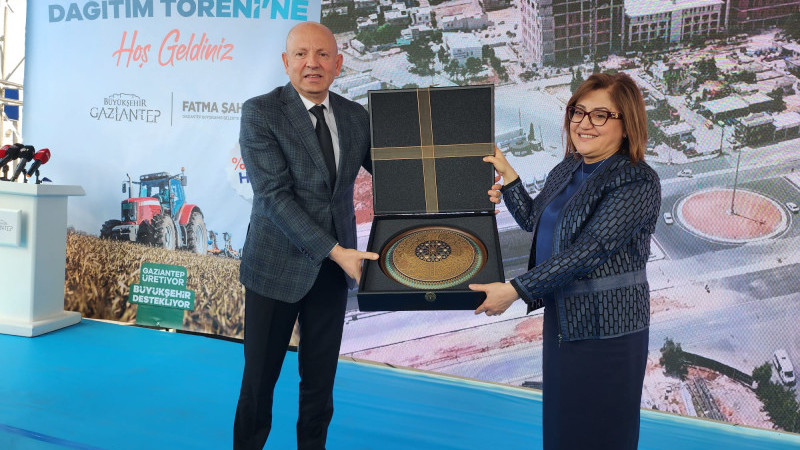 Büyükşehir’in mazot desteği Volkan Petrol tecrübesi ile çiftçiye ulaşacak