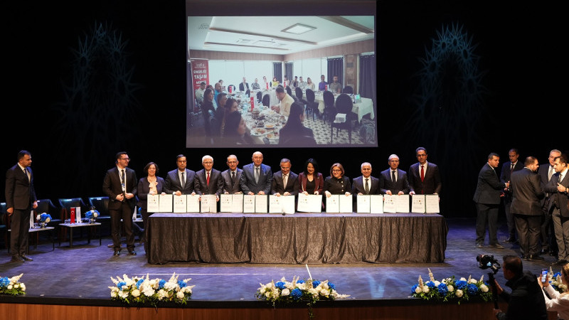 ERKEN TANI VE ERKEN MÜDAHALE ZİRVESİ GAZİANTEP’TE GERÇEKLEŞTİ