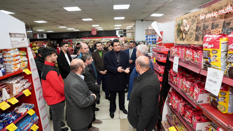 Başkan Umut Yılmaz halkla iç içe