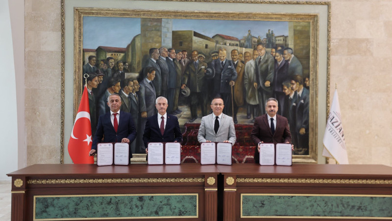 ŞAHİNBEY BELEDİYESİ’NDEN FİDE DESTEĞİ