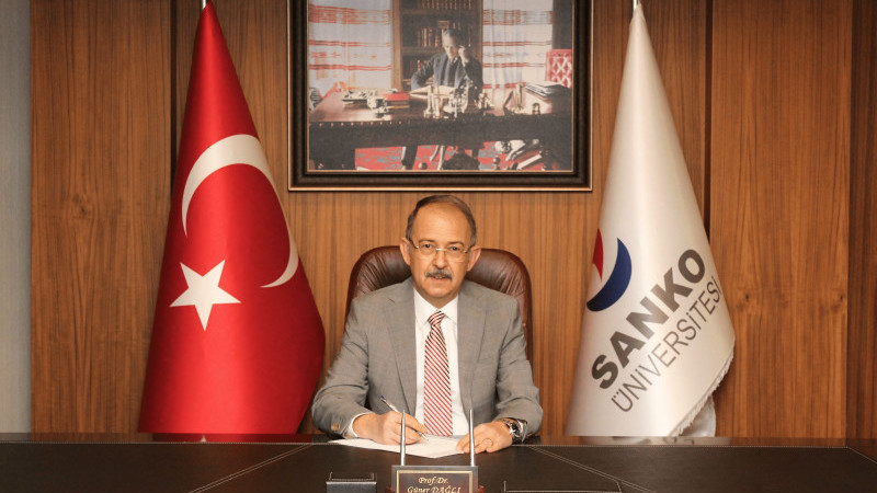 REKTÖR DAĞLI: “ANTEP’İN DESTANSI DİRENİŞİ 8 ŞUBAT 1921’DE ‘GAZİ’ UNVANIYLA TAÇLANDI”