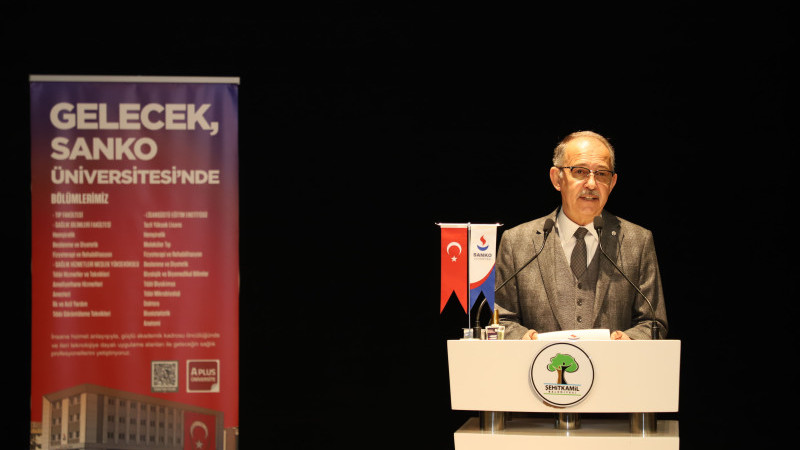 REKTÖR DAĞLI: “DOĞRU TERCİH, GELECEĞİNİZİN ANAHTARIDIR”