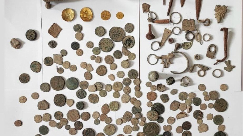 Tarihi eser operasyonu: 179 sikke ele geçirildi