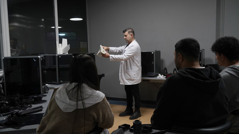 Büyükşehir’den gençlere dijital gelecek