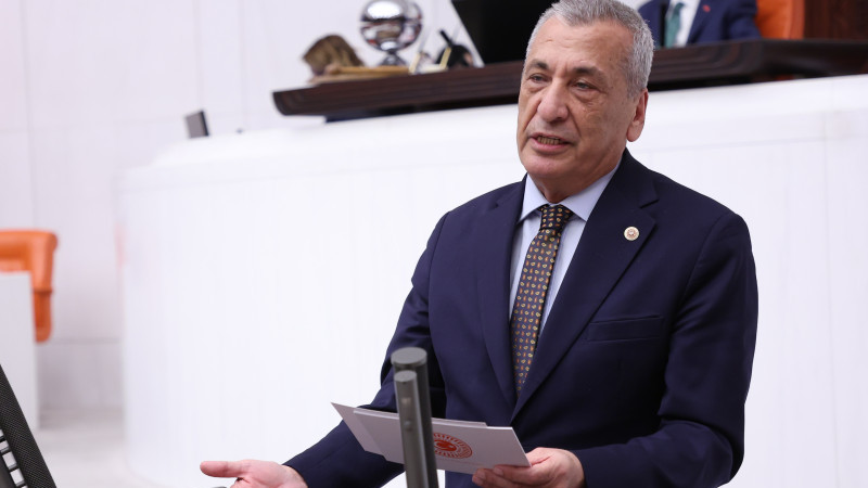 Öztürkmen’den ekonomi ve göç uyarısı