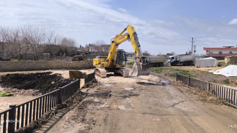 Şanlıurfa’da selin izleri siliniyor