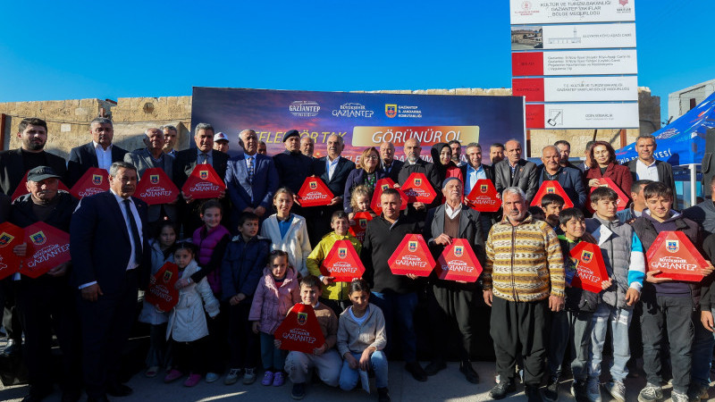 “REFLEKTÖR TAK, GÖRÜNÜR OL” PROJESİNDE İLK DAĞITIM GERÇEKLEŞTİRİLDİ