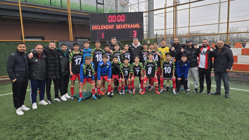 Şampiyon Şehitkamil Belediyespor