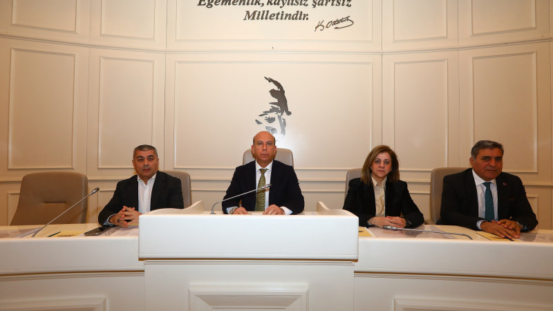 GAZİANTEP BÜYÜKŞEHİR SEBZE HALİ İÇİN İSTİŞARE TOPLANTISI YAPILDI