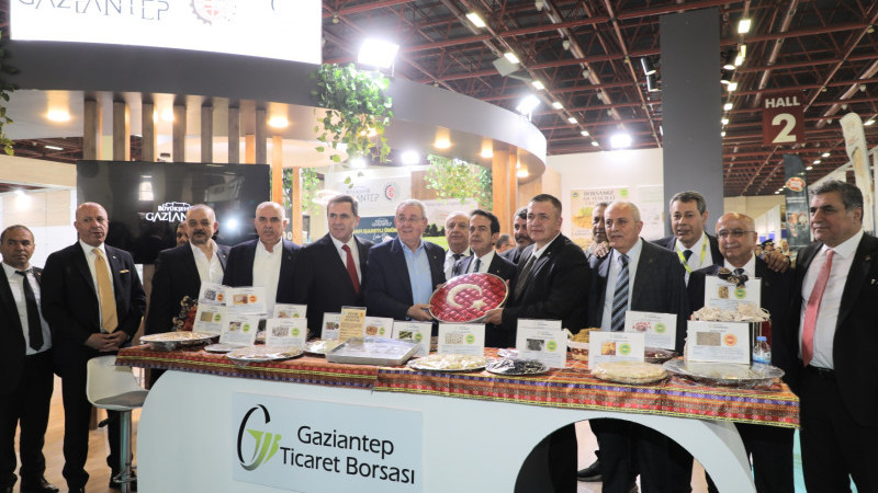 GAZİANTEP’İN 109 COĞRAFİ İŞARETLİ ÜRÜNÜ YÖREX’TE GÖVDE GÖSTERİSİ YAPTI