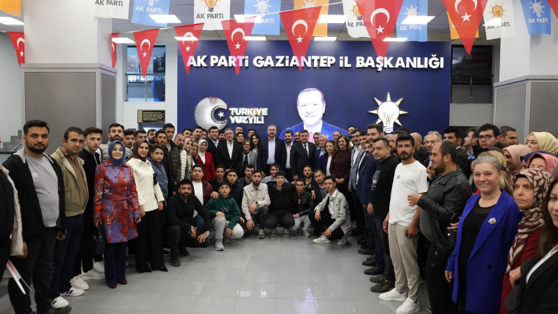 AK PARTİ GAZİANTEP’TE TEŞKİLAT SEFERBERLİĞİ MESAJI VERDİ