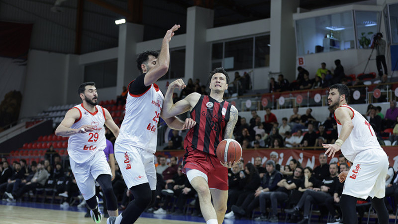 Gaziantep Basketbol zirve yarışını üçüncü sırada tamamladı