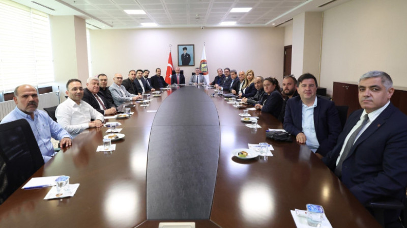 İNŞAAT SEKTÖRÜNÜN GÜNCEL DURUMU VE GELECEK BEKLENTİLERİ GSO’DA DEĞERLENDİRİLDİ