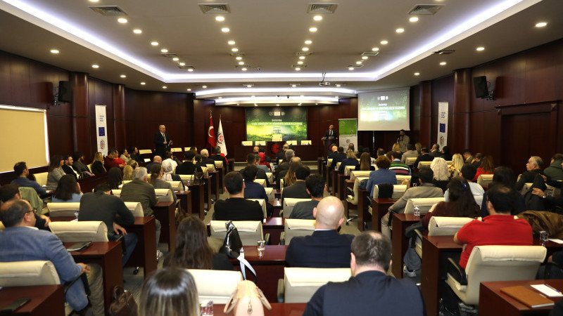 GAZİANTEP İŞ DÜNYASI YEŞİL DÖNÜŞÜM ZİRVESİNDE BULUŞTU