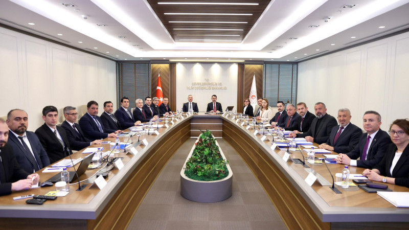 Bakan Murat Kurum’a ziyaret