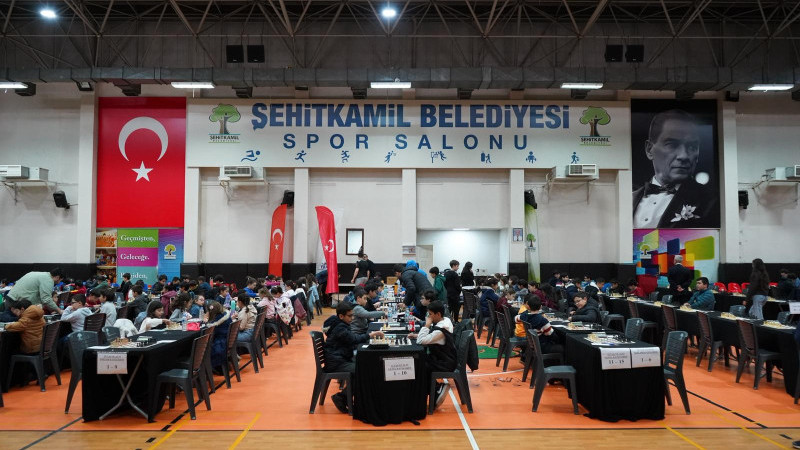 ŞEHİTKAMİL’DE HAMLELER VEFA İÇİN ATILDI