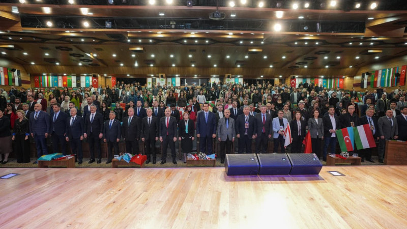 TÜRK DÜNYASI ŞEHİTKAMİL’DE BULUŞTU