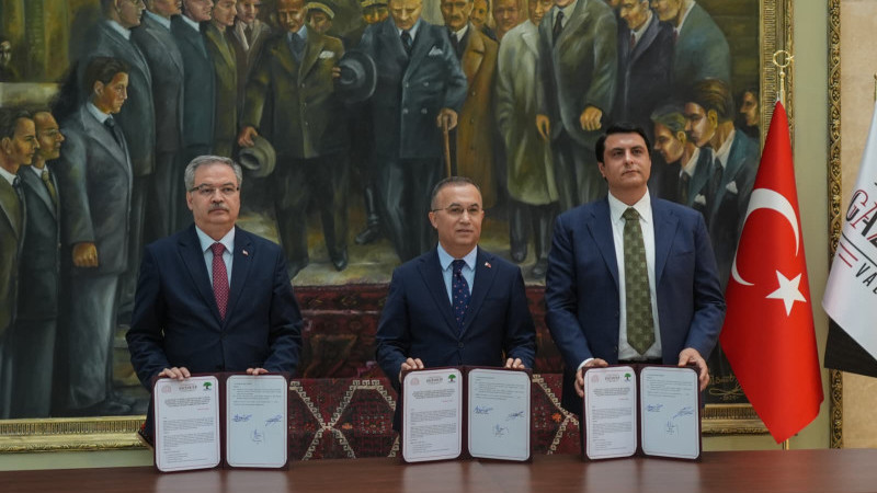 YILMAZ’DAN ÖZEL EĞİTİME ANLAMLI KATKI