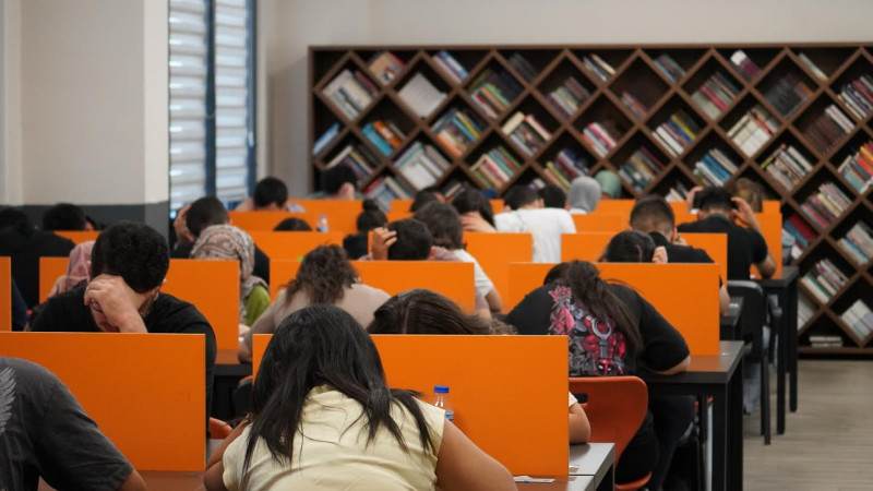 GAZİANTEP BÜYÜKŞEHİR’DEN SINAVA HAZIRLANAN ÖĞRENCİLERE YKS TATBİKATI