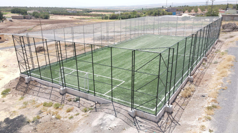BAŞKAN CANPOLAT’TAN 15 KIRSAL MAHALLEYE DAHA SPOR YATIRIMI