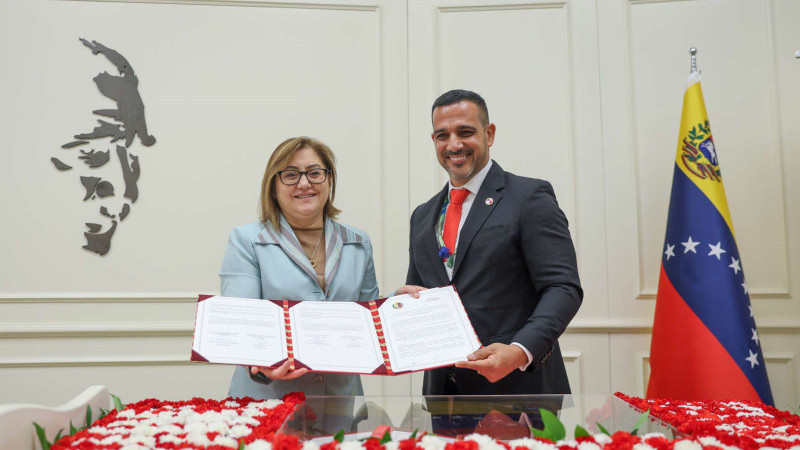 BAŞKAN ŞAHİN’DEN VENEZUELA HALKI İÇİN YARDIM ÇAĞRISI