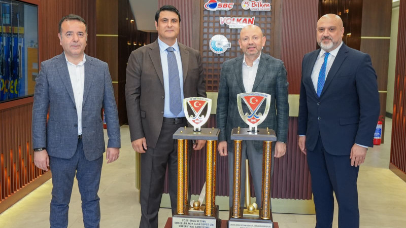 Başkan Yılmaz, Bilal Çeker’i kutladı