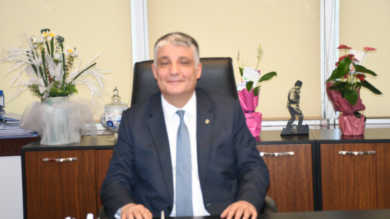 “Depremle yaşamayı öğrenmek zorundayız”
