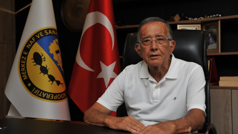 Başkan Akalın: Esnafın yanında olmaya devam ediyoruz