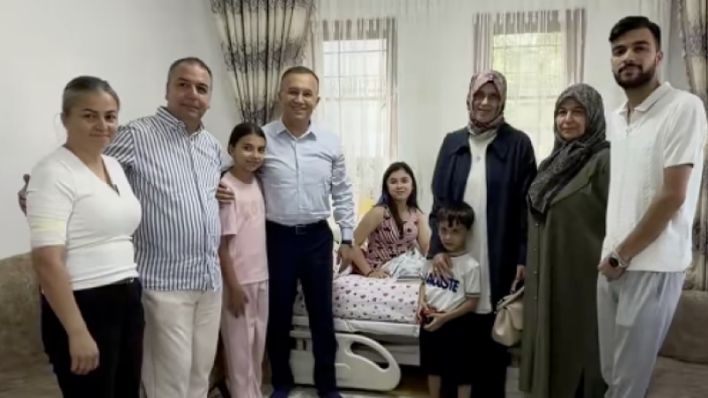 14 yaşındaki Ömür’ün azmi herkese umut oldu