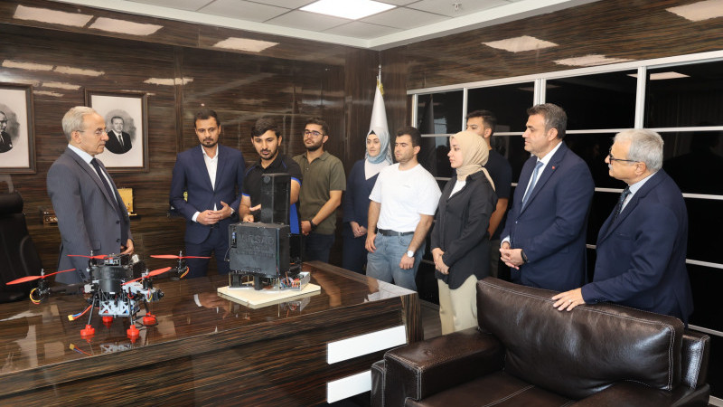 GİBTÜ’lü öğrencilerden TEKNOFEST başarısı