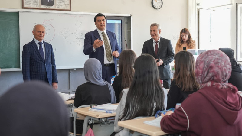 ŞEHİTKAMİL’DE EĞİTİM DESTEKLERİ İÇİN BAŞVURULAR DEVAM EDİYOR