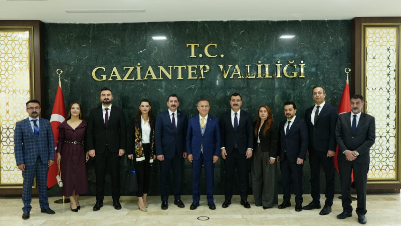 Baro yeni yönetiminden Vali Çeber’e ziyaret
