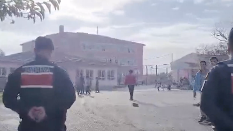 Jandarmadan okul çevrelerinde kesintisiz denetim